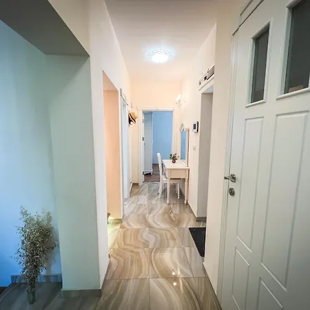 Apartment The Trinity *
